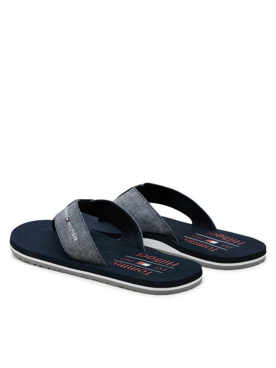 detail Tommy Hilfiger pánske tmavo modré žabky
