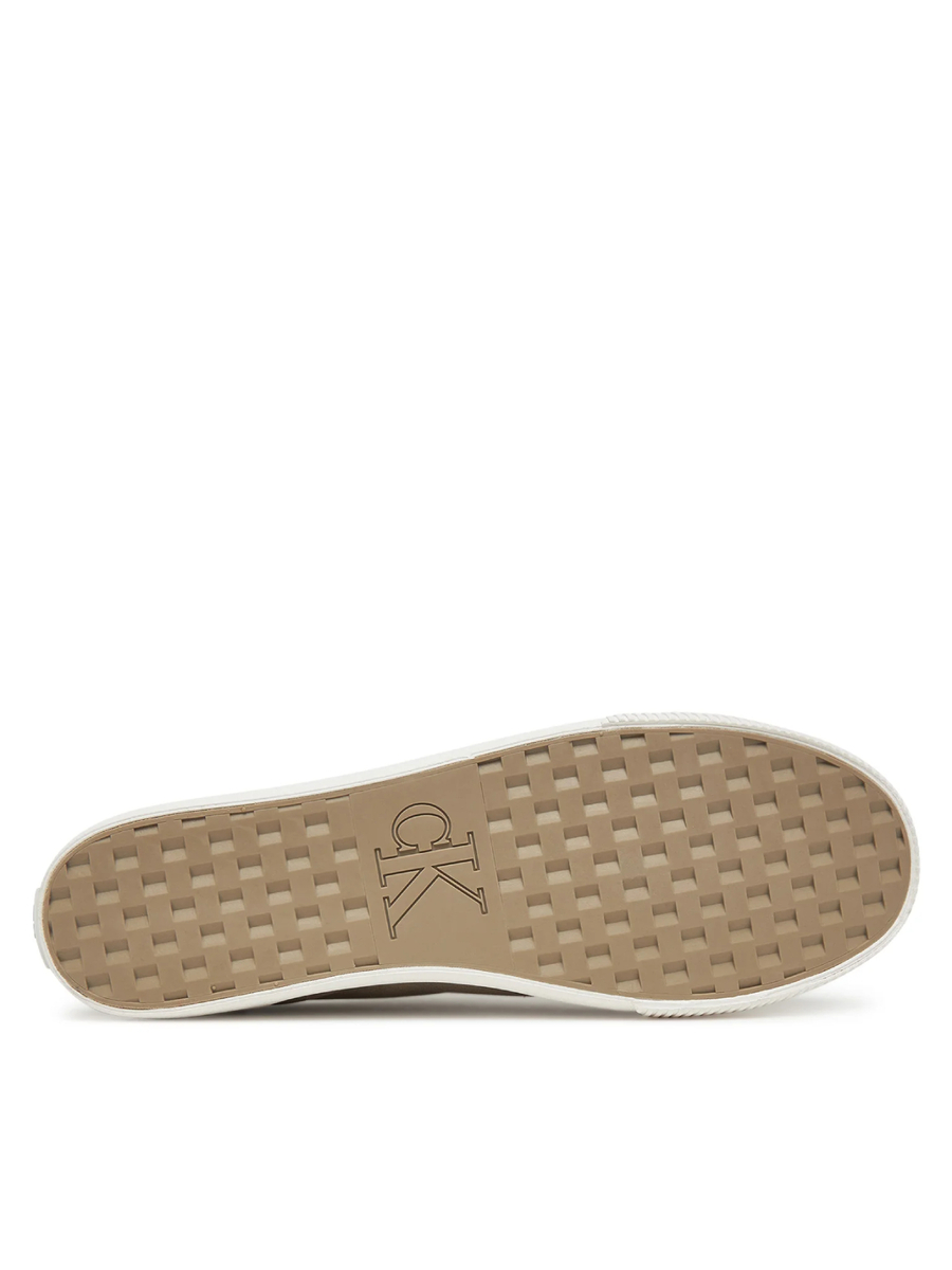 detail Calvin Klein pánske khaki tenisky