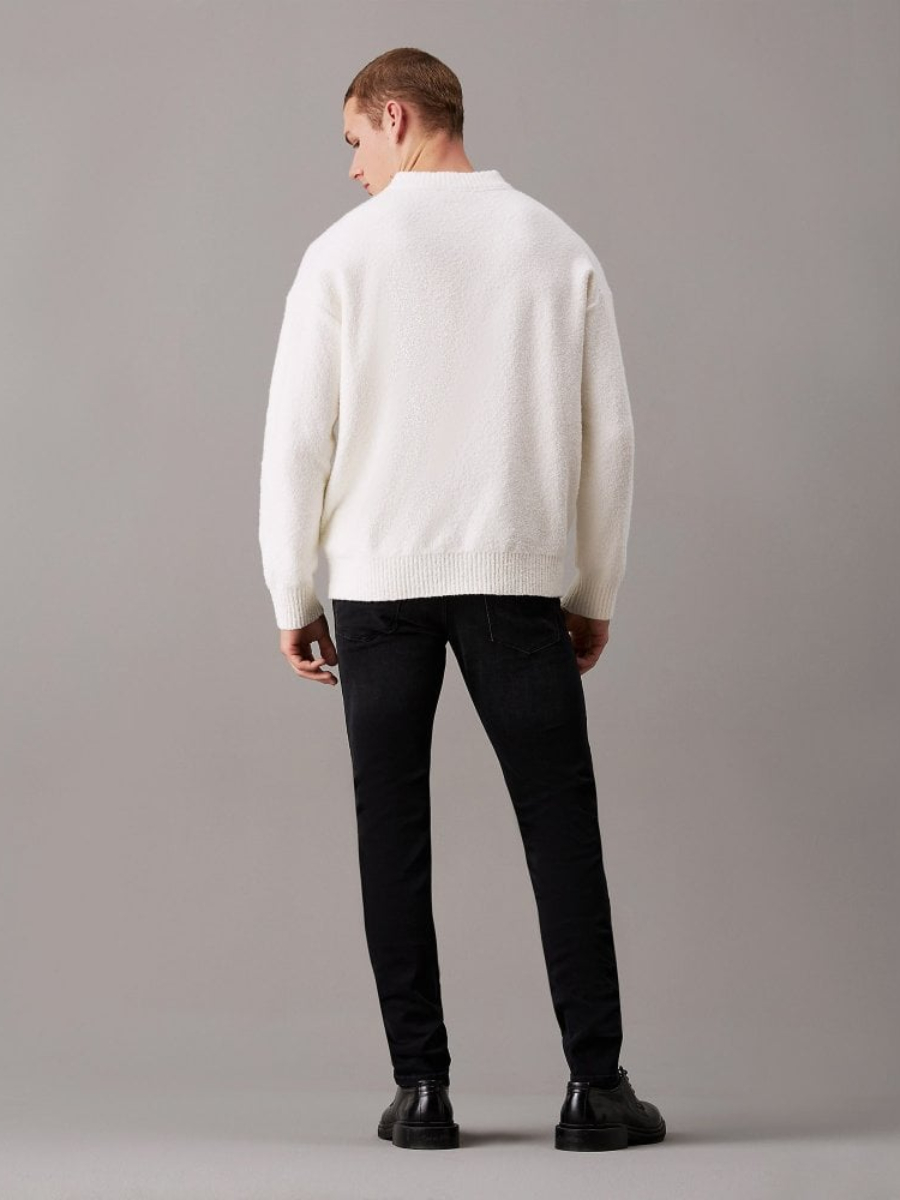 detail Calvin Klein pánske čierne džínsy