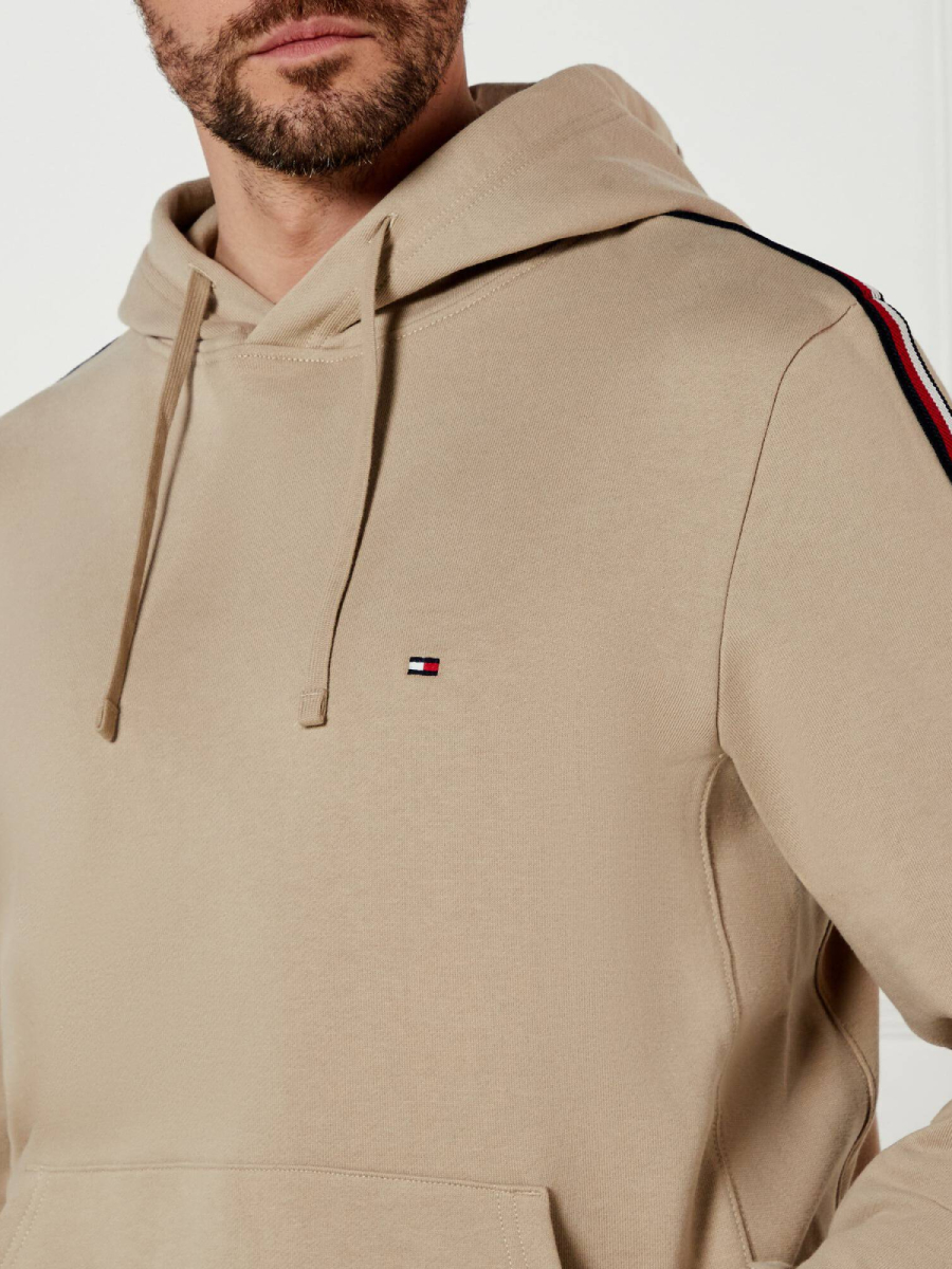 detail Tommy Hilfiger pánska béžová mikina