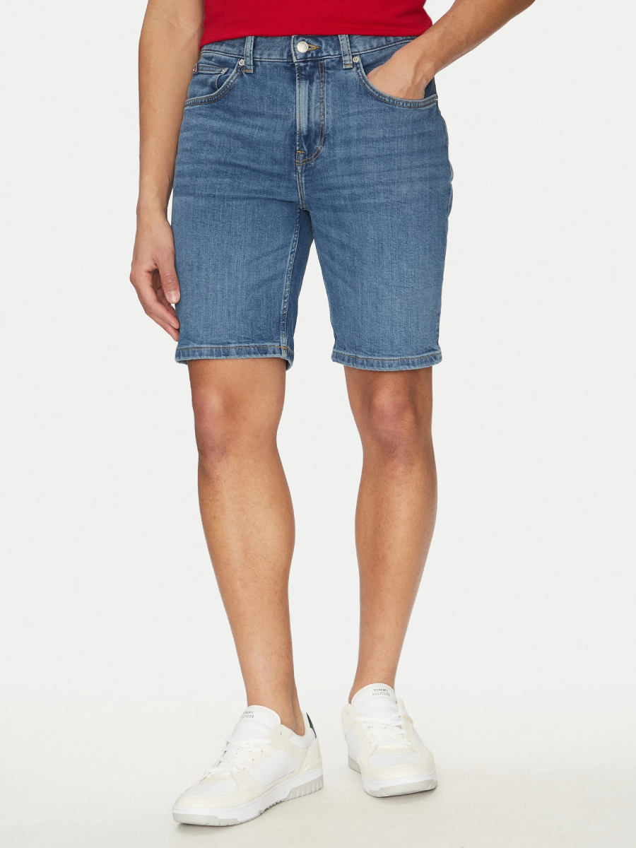 detail Tommy Hilfiger pánske modré džínsové šortky