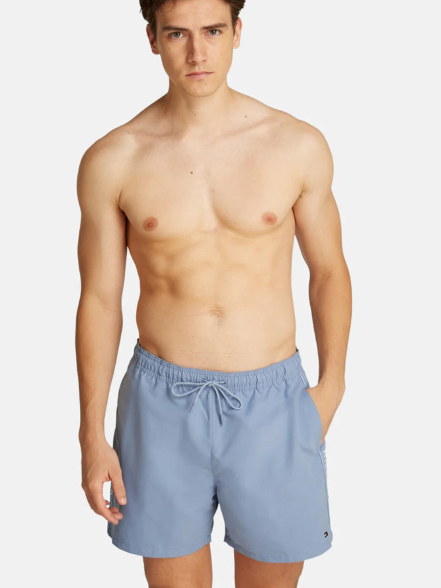 detail Tommy Hilfiger pánske modré plavky