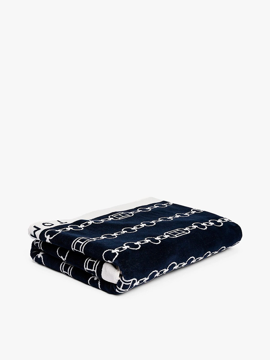 detail Tommy Hilfiger dámska tmavo modrá osuška