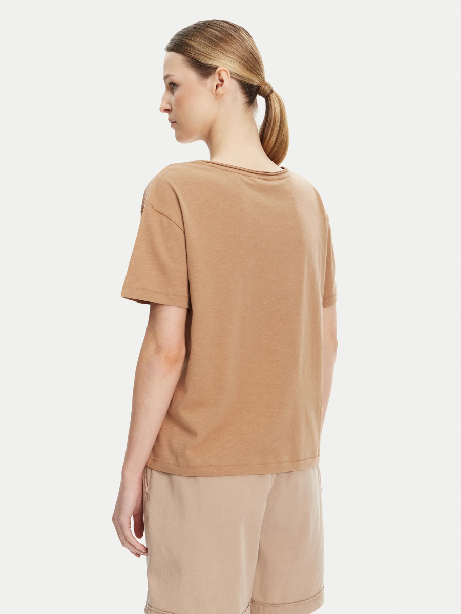 detail Tommy Hilfiger dámske basic tričko
