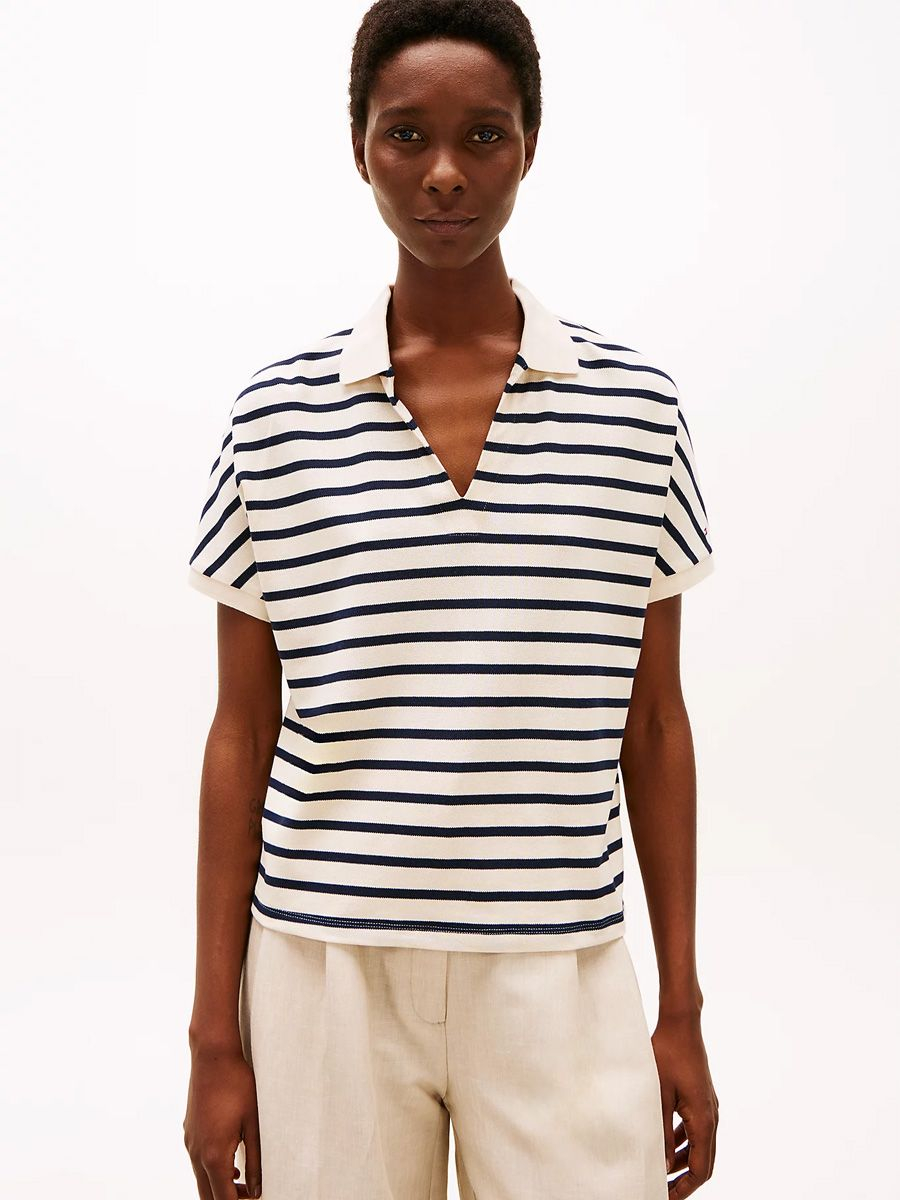detail Tommy Hilfiger dámske pruhované polo tričko