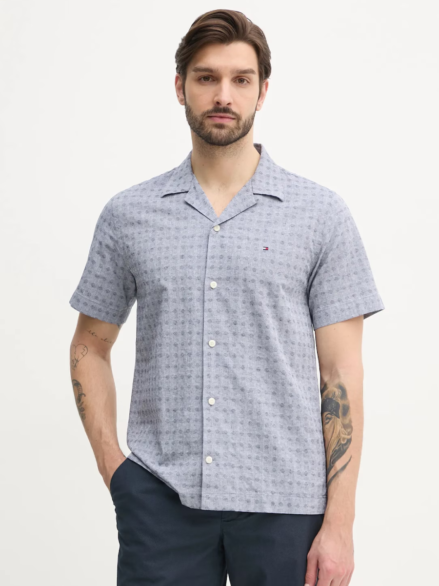 detail Tommy Hilfiger pánska modrá košeľa