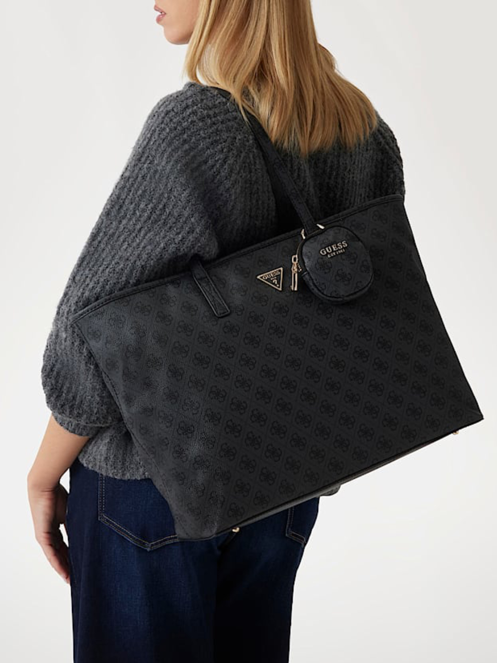 detail Guess dámska šedá kabelka