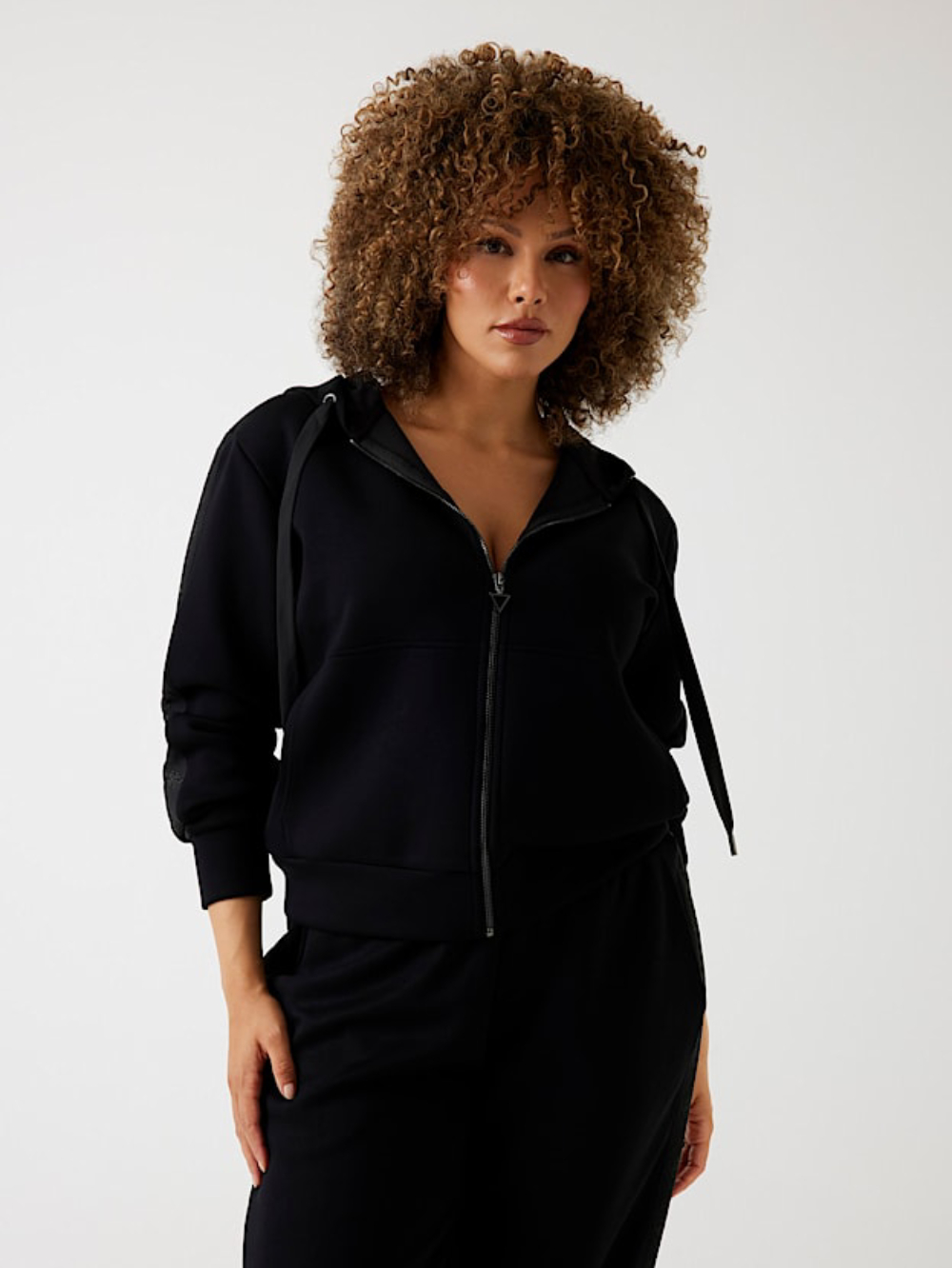 detail W5YQ05KBYE2-JBLK MIKINA NA ZIP L/S