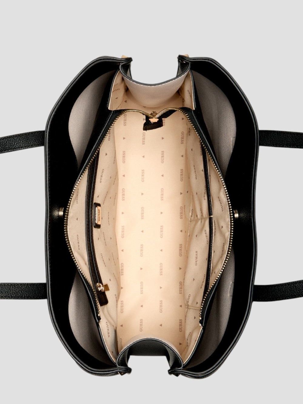 detail HWBG6974230-BLA VEĽKÁ KABELKA