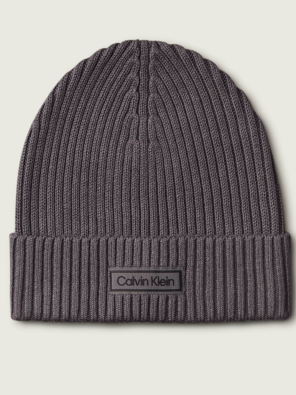 detail Calvin Klein dámska tmavo šedá čiapka