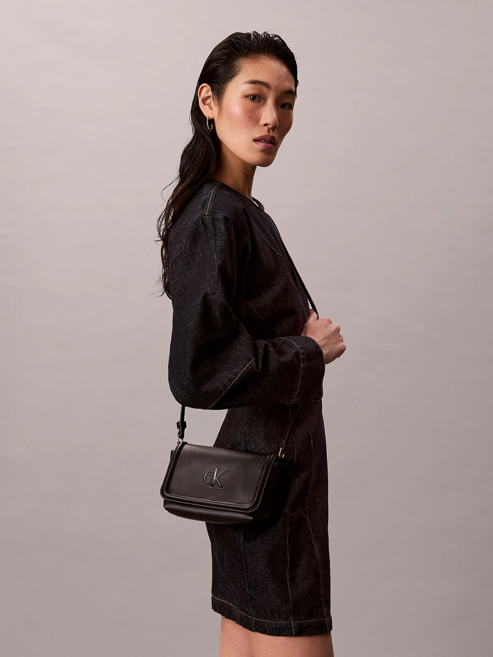 detail BOLD CK FLAP CROSSBO, UB1