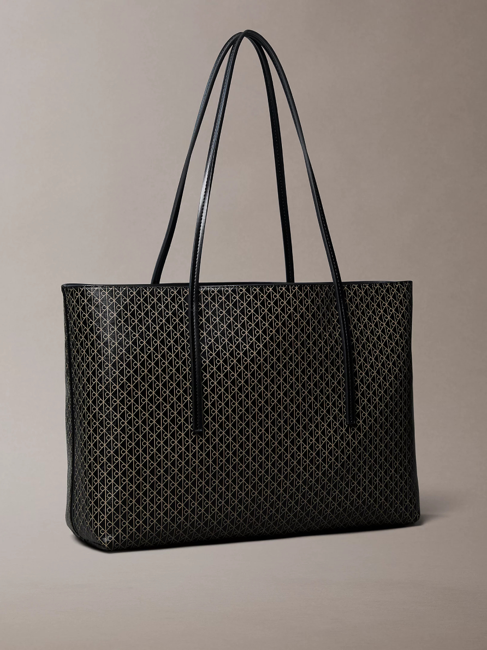 detail EMBLEM AOP TOTE W/ P, 2XA