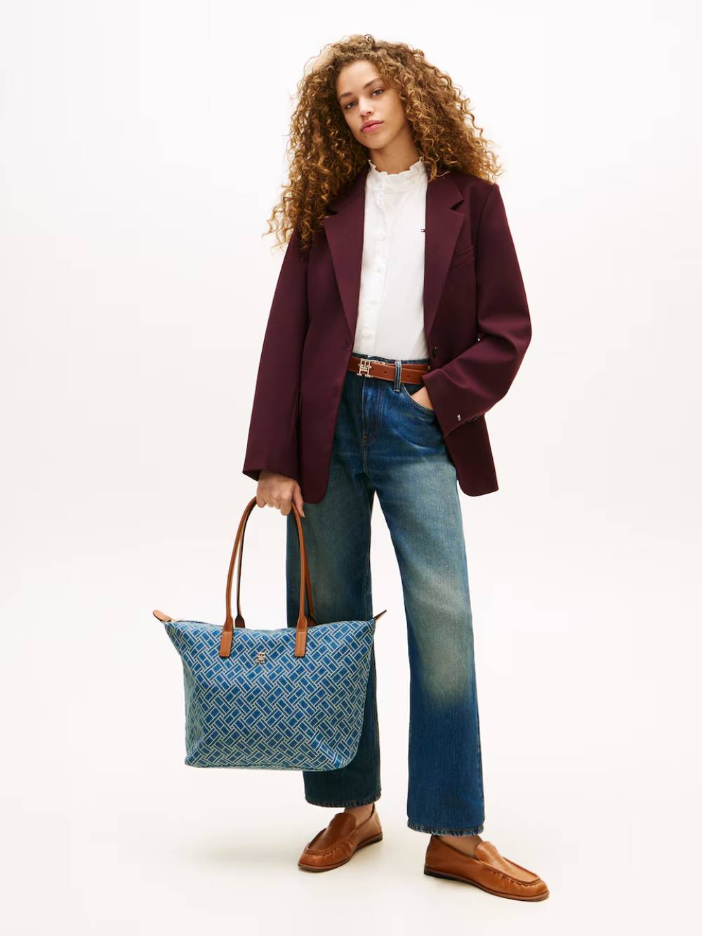detail Tommy Hilfiger dámska modrá kabelka