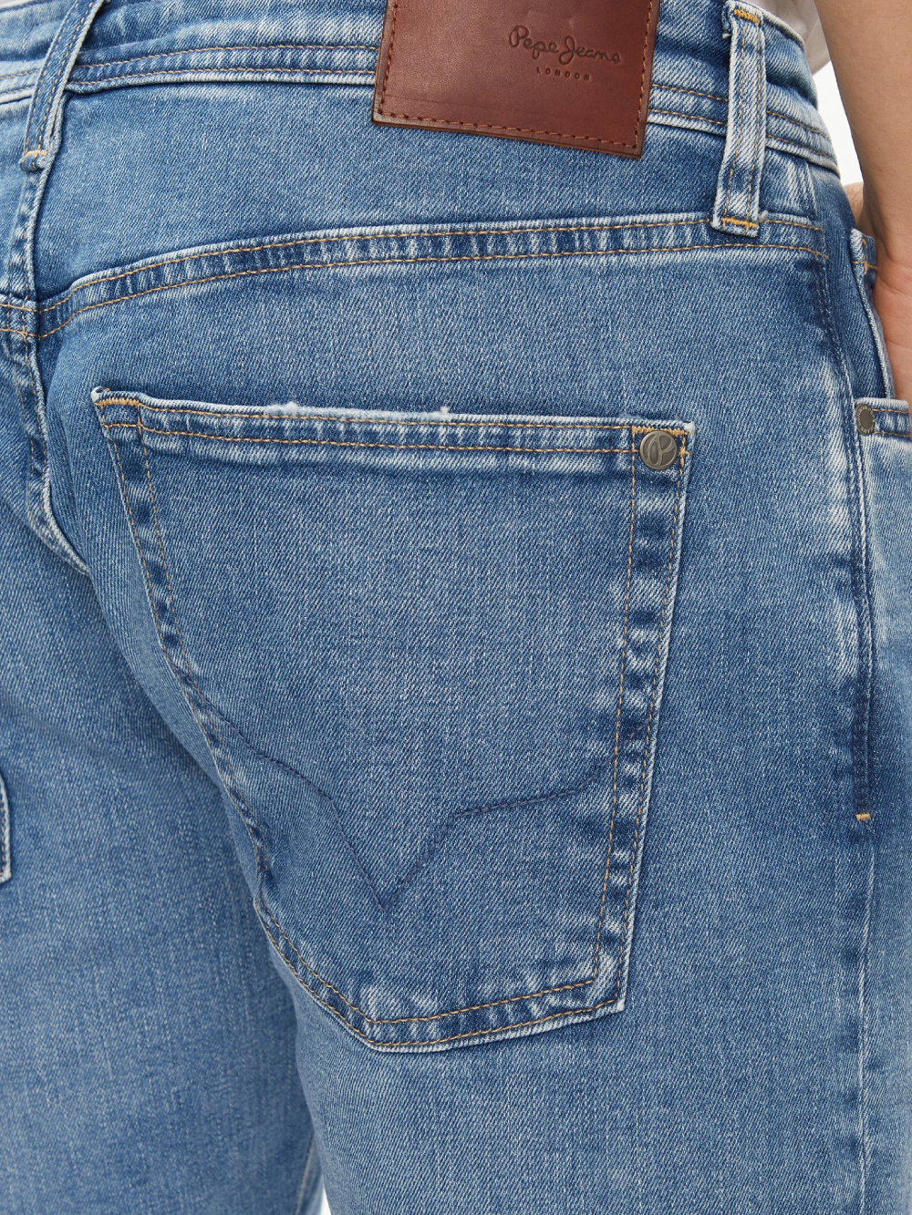 detail Pepe Jeans pánske modré džínsové šortky