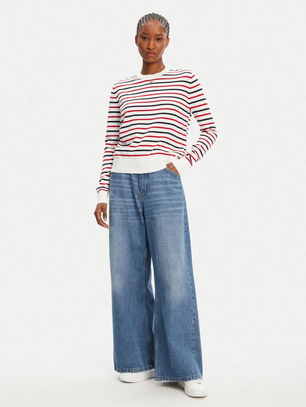 detail Svetre DW0DW201590FG WHT