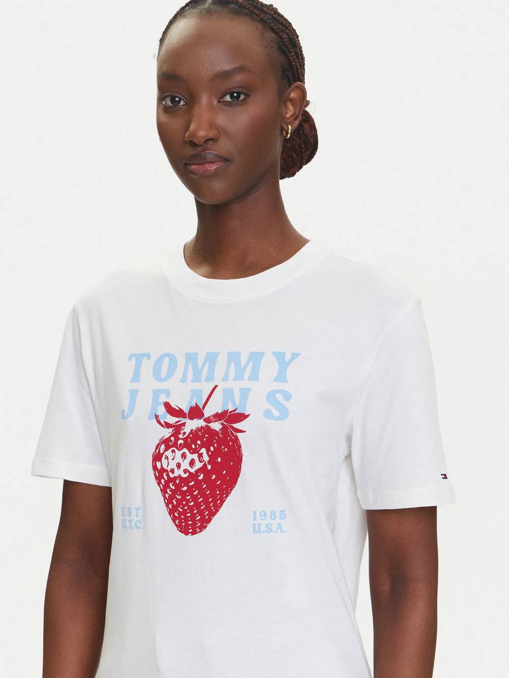 detail Tommy Jeans dámske krémové tričko