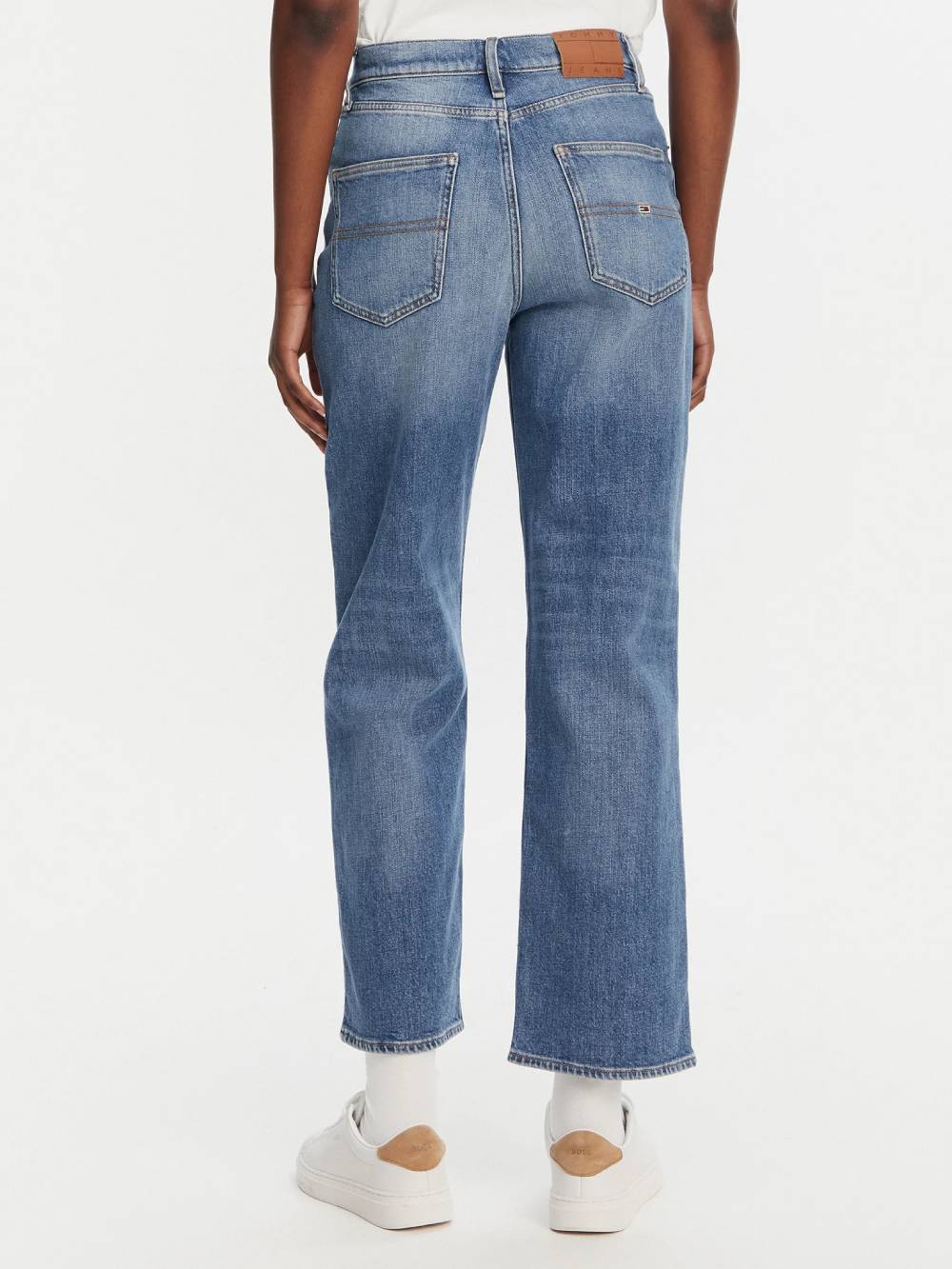 detail Tommy Jeans dámske modré džínsy