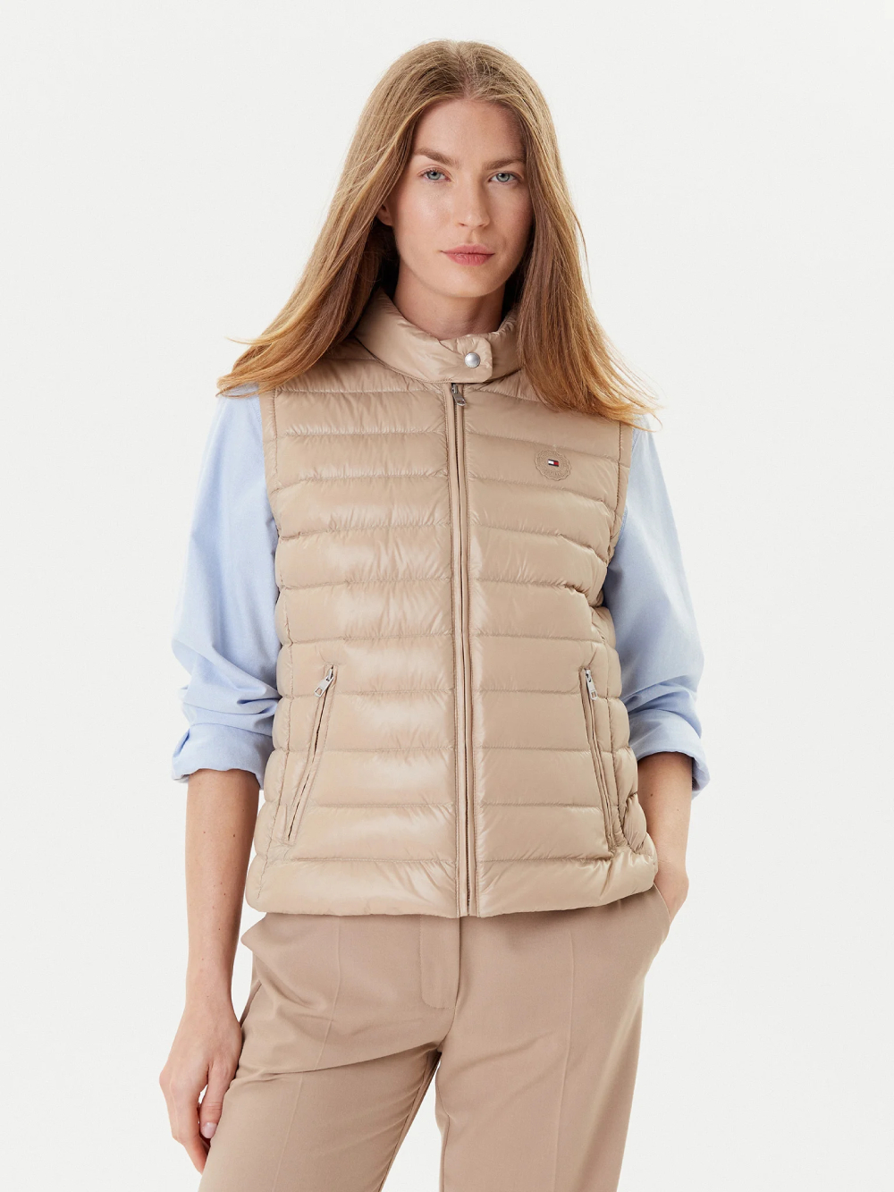 detail Dámska béžová vesta Tommy Hilfiger