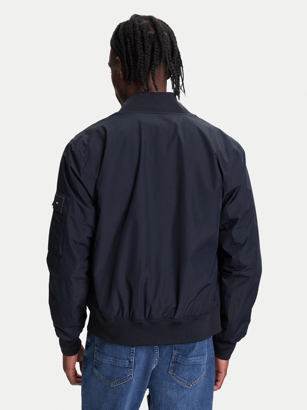 detail Tommy Hilfiger pánsky modrý bomber