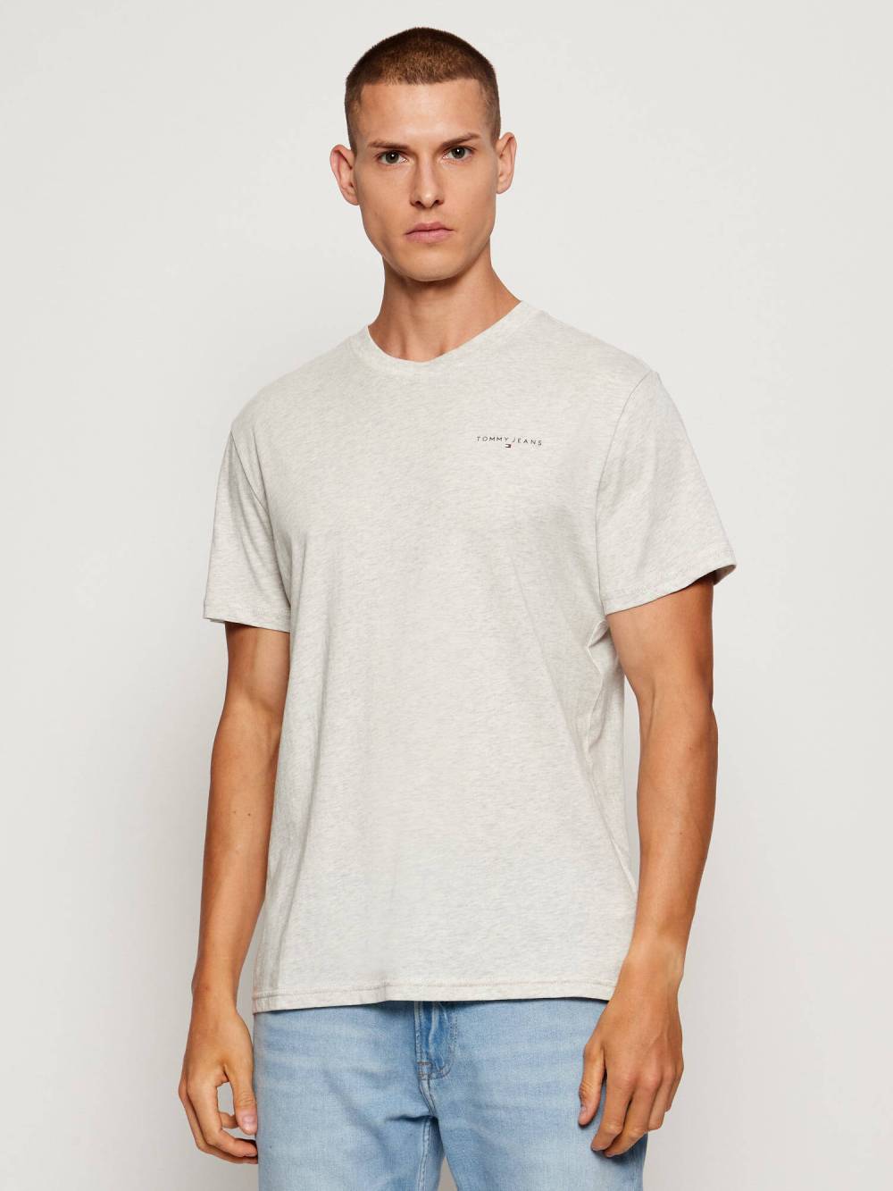 detail TJM SLIM LINEAR CHEST TEE EXT