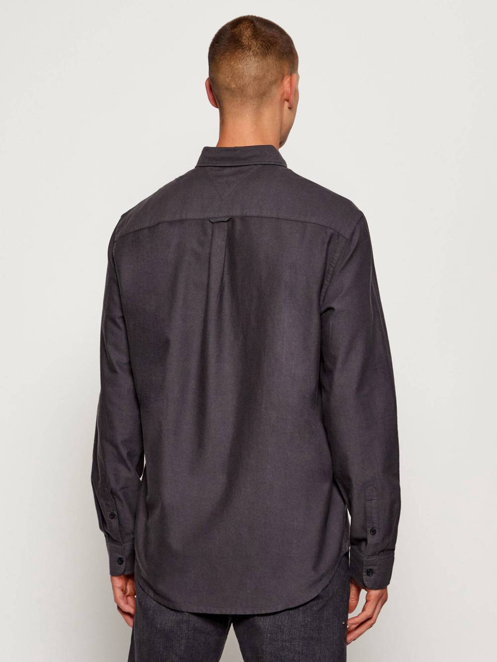 detail TJM REG OXFORD SHIRT EXT