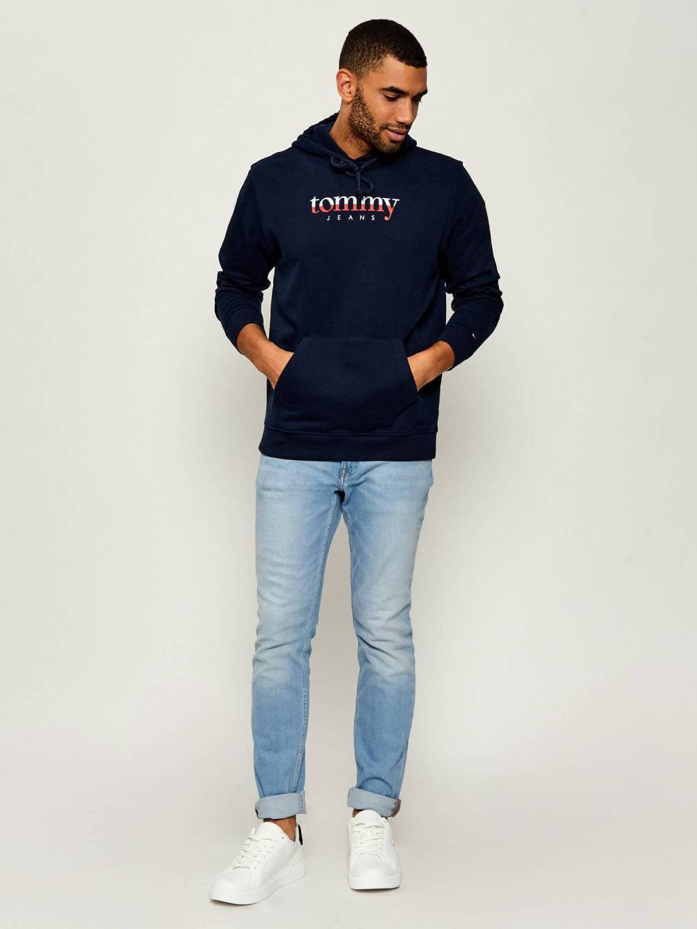 detail TJM REG DNA HOODIE EXT