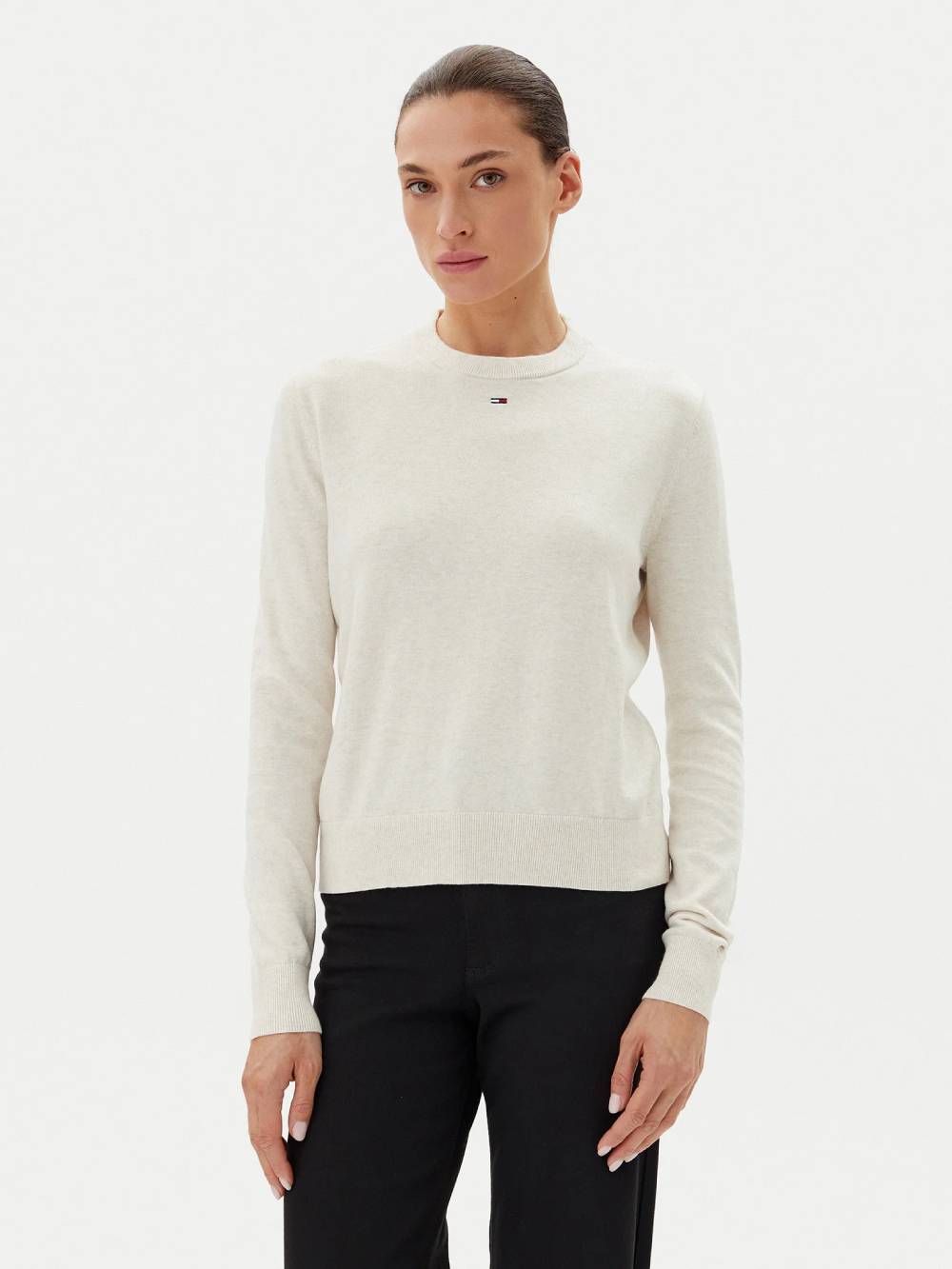 detail TJW ESSENTIAL CREW SWEATER EXT