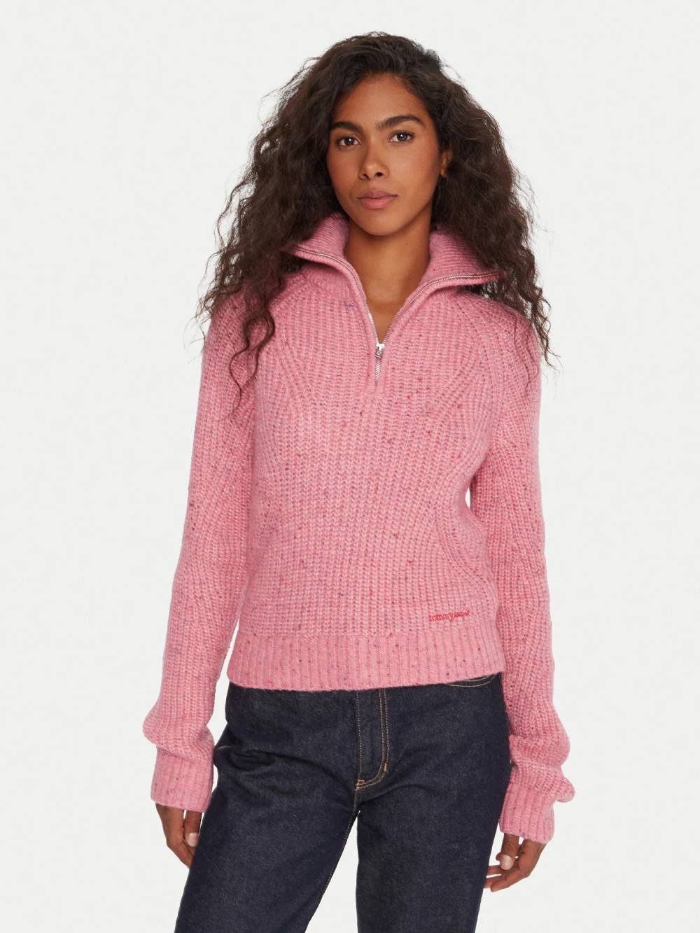 detail TJW NEP 1/4 ZIP SWEATER