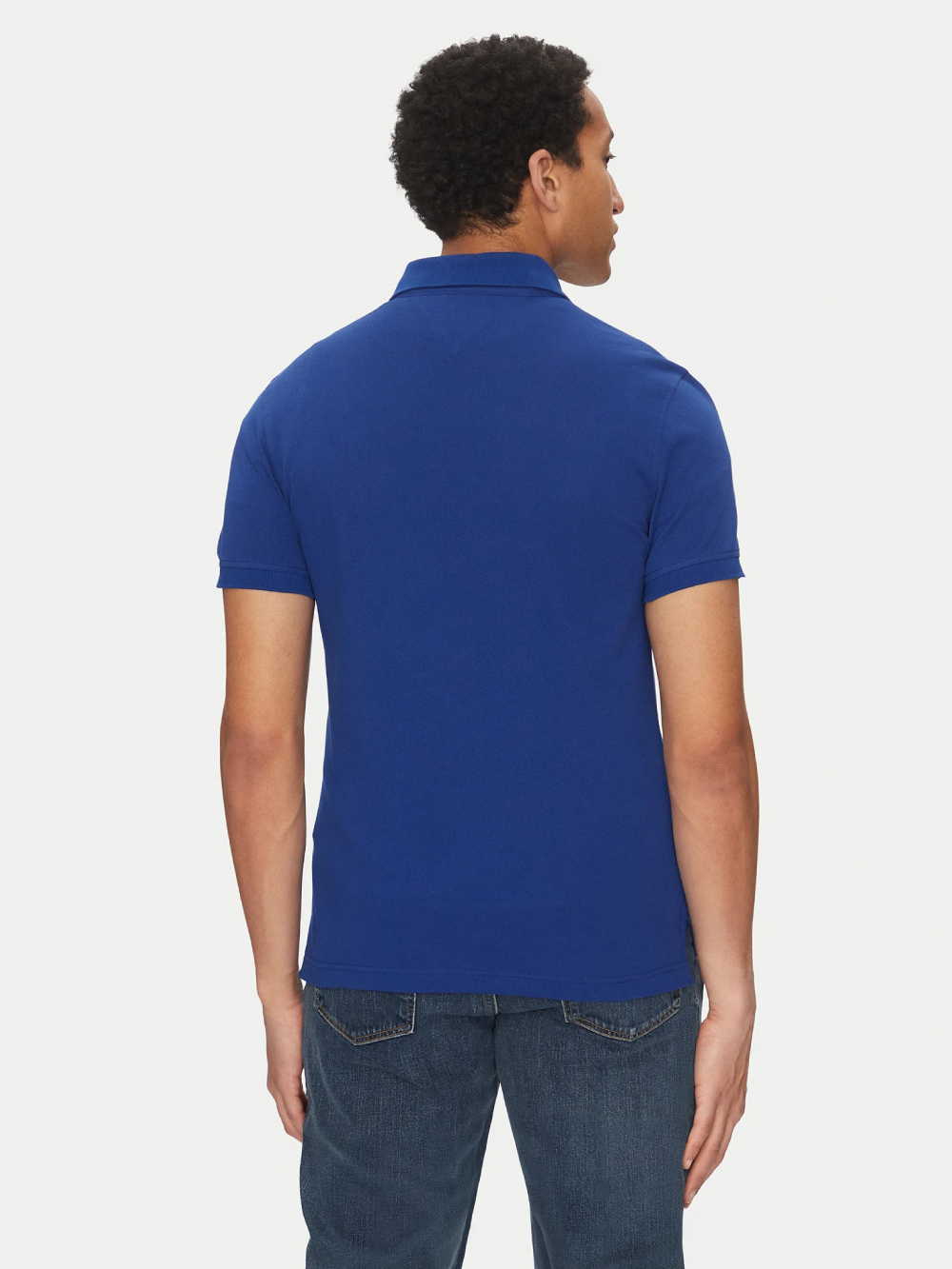 detail Tommy Hilfiger pánske modré polo tričko