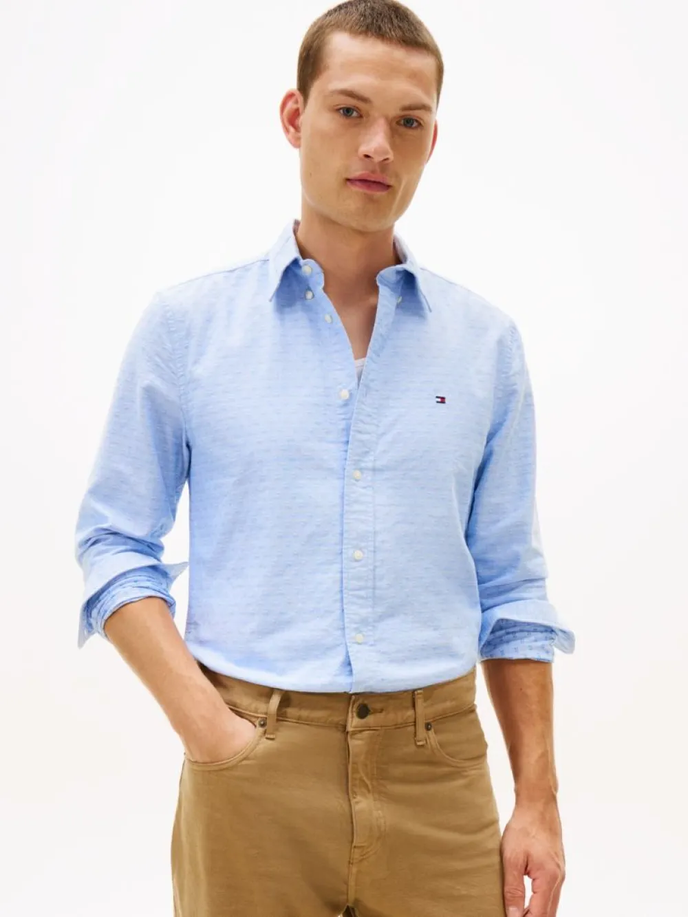 detail Tommy Hilfiger pánska modrá košeľa