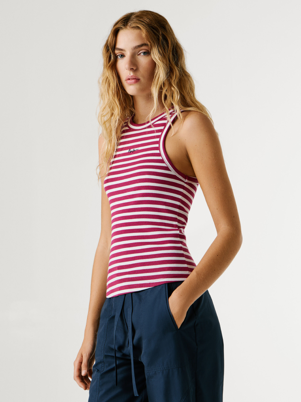 detail Pepe Jeans dámske pruhované tielko
