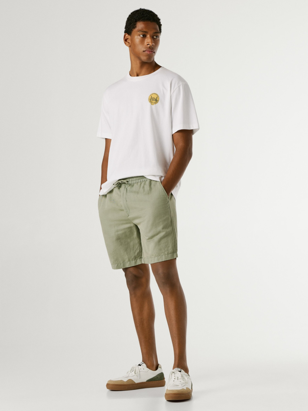 detail Pepe Jeans pánske khaki šortky
