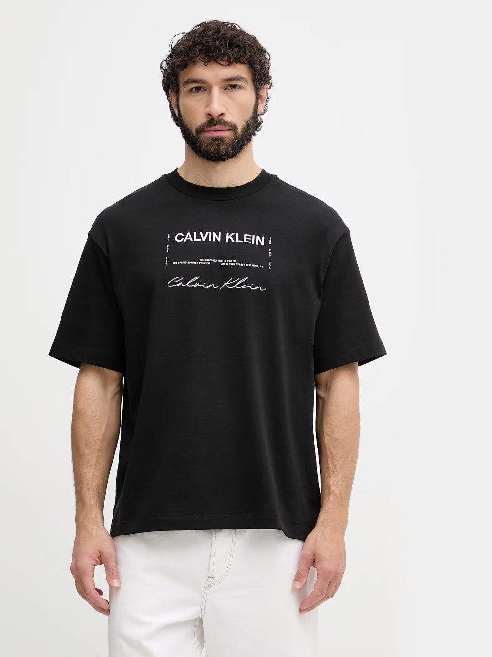 detail Calvin Klein pánske čierne tričko