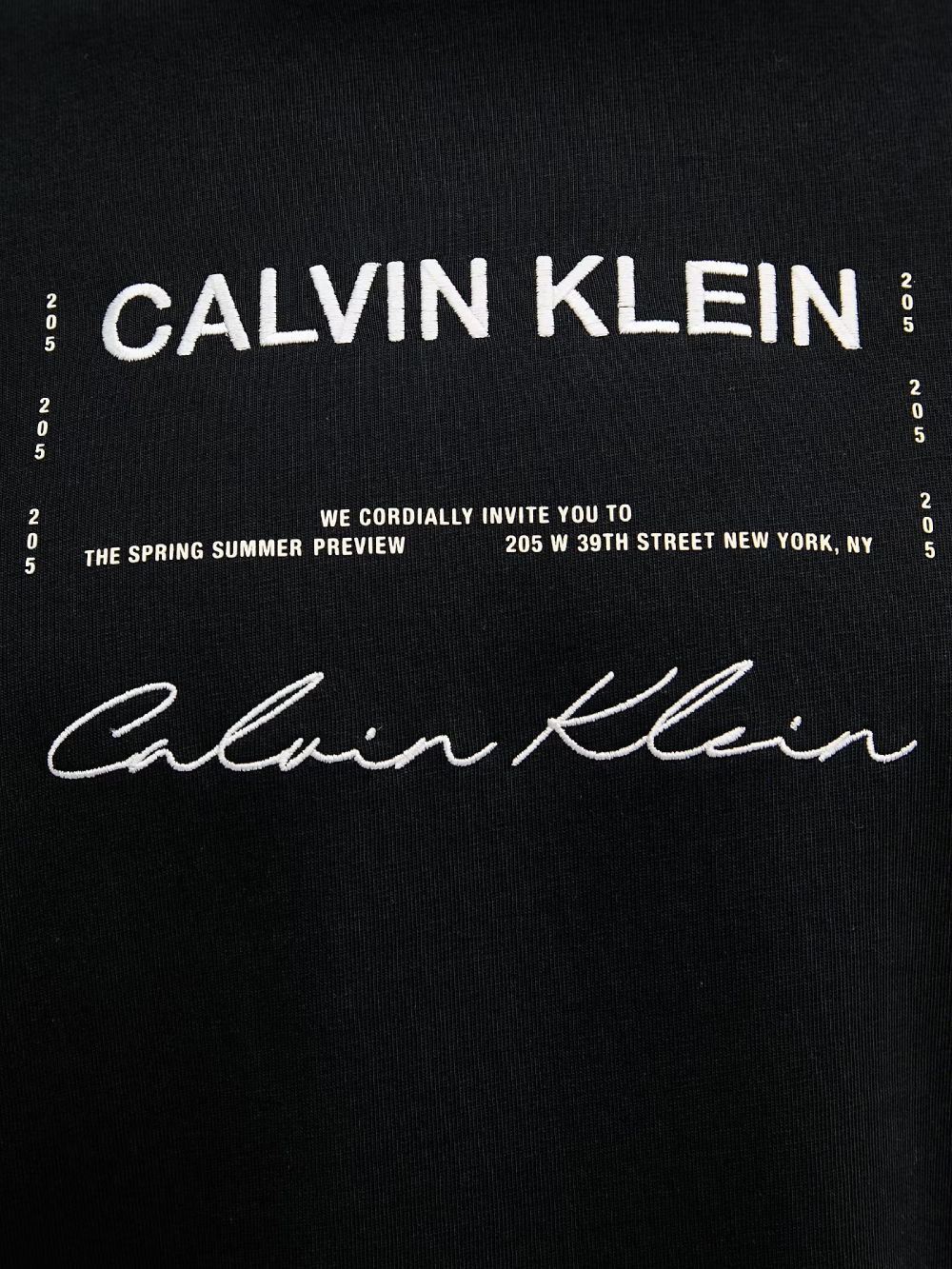 detail Calvin Klein pánske čierne tričko