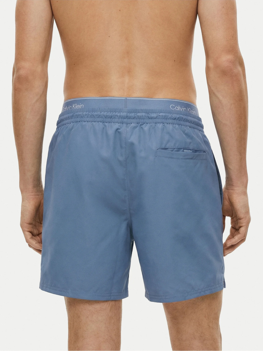 detail Calvin Klein pánske svetlo modré plavky