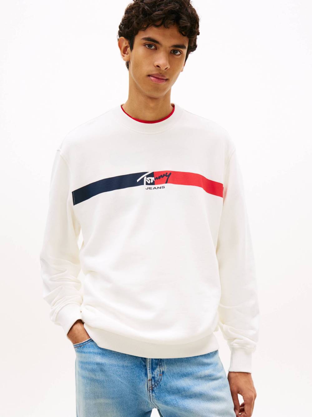 detail Tommy Jeans pánska biela mikina