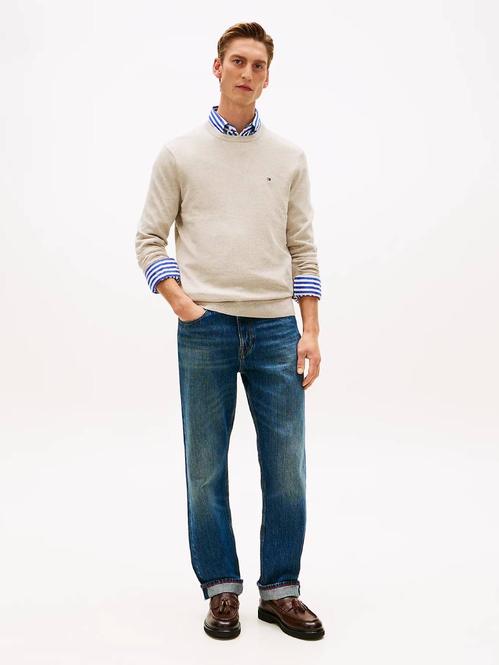 detail Tommy Hilfiger pánsky sveter