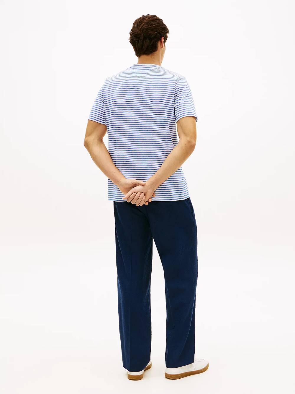 detail Tommy Hilfiger pánske modré pruhované tričko