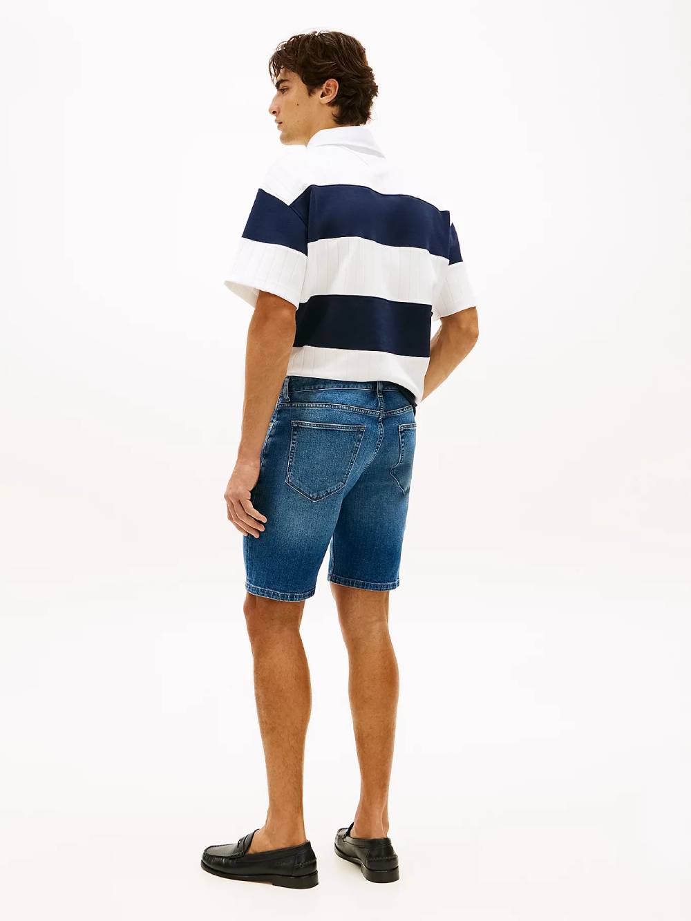 detail Tommy Hilfiger pánske modré džínsové kraťasy
