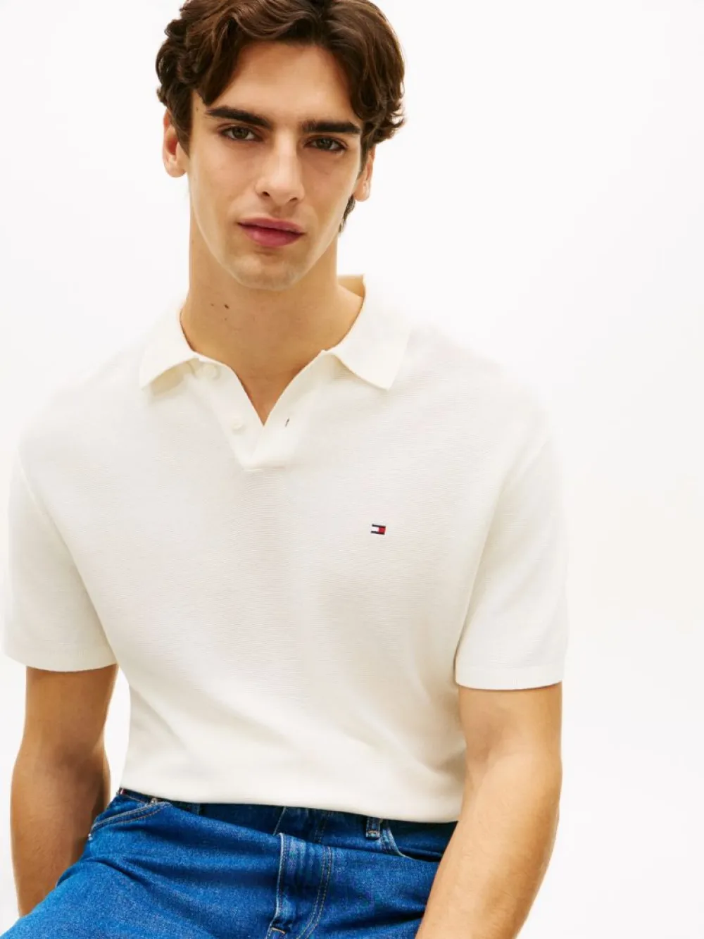 detail Tommy Hilfiger pánske krémové polo tričko