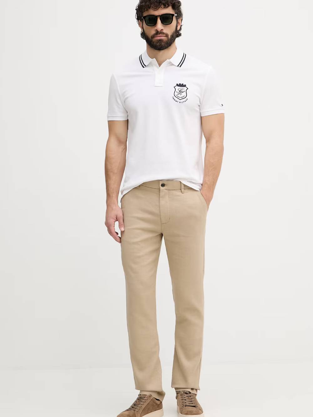 detail Tommy Hilfiger pánske béžové nohavice 