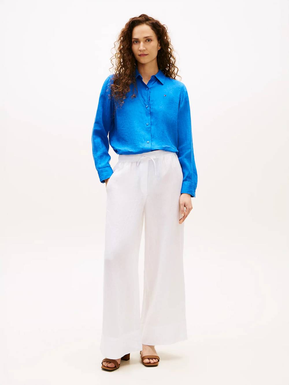 detail Tommy Hilfiger dámska modrá ľanová košeľa