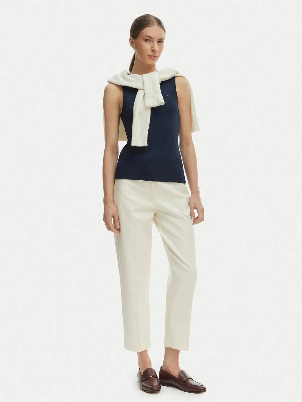 detail Tommy Hilfiger dámske modré tielko
