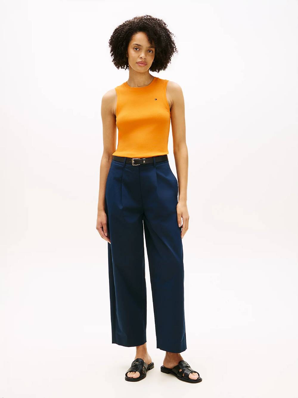 detail Tommy Hilfiger dámske oranžové tielko