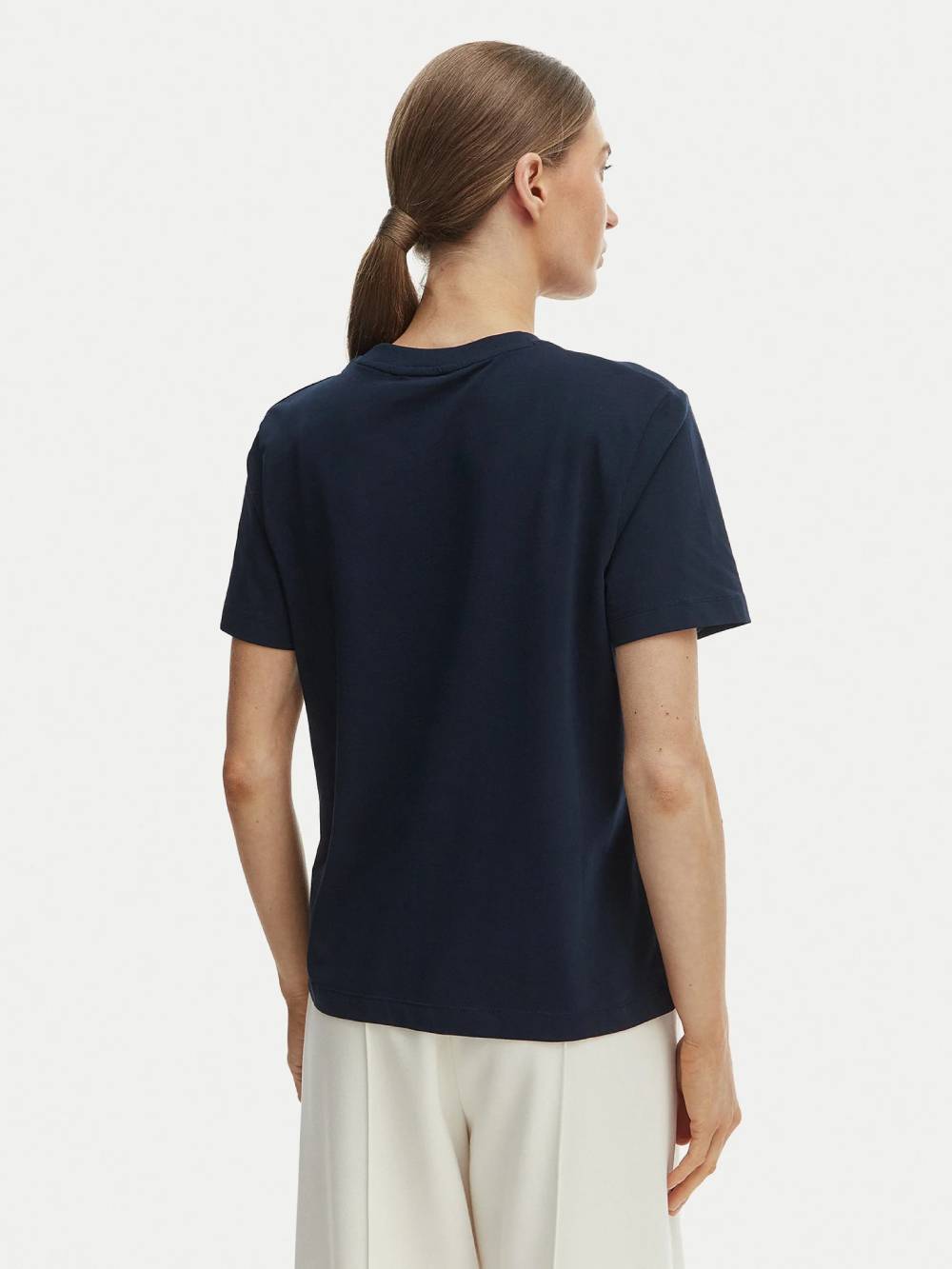 detail Tommy Hilfiger dámske tmavo modré tričko
