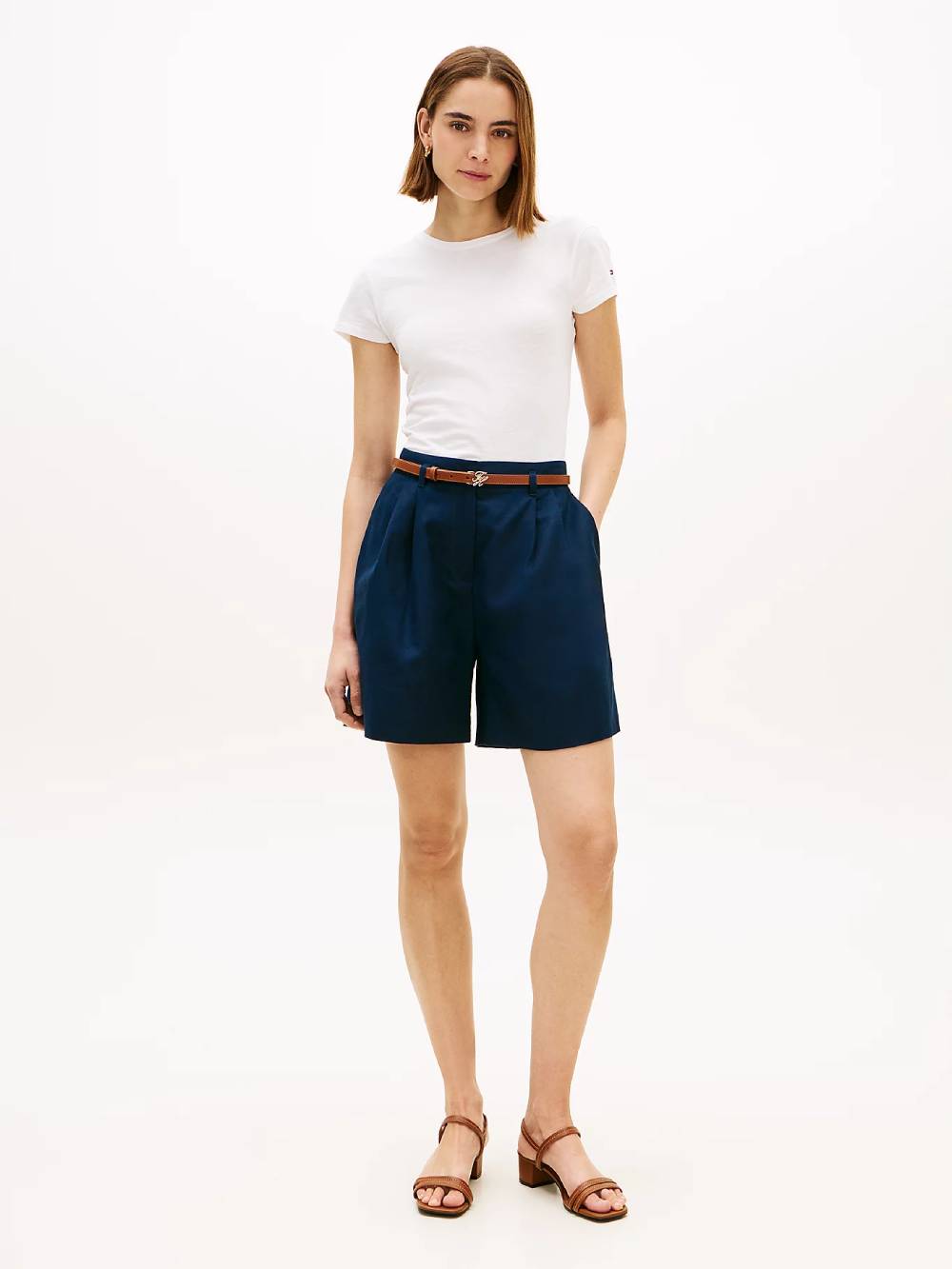 detail Tommy Hilfiger dámske biele tričko