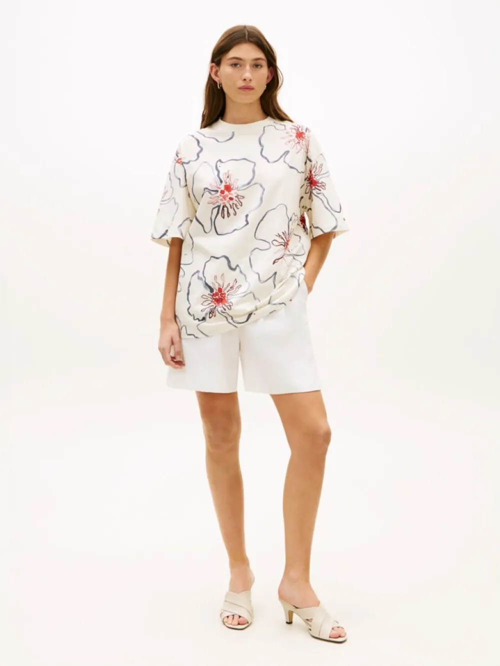 detail Tommy Hilfiger dámske kvetované tričko