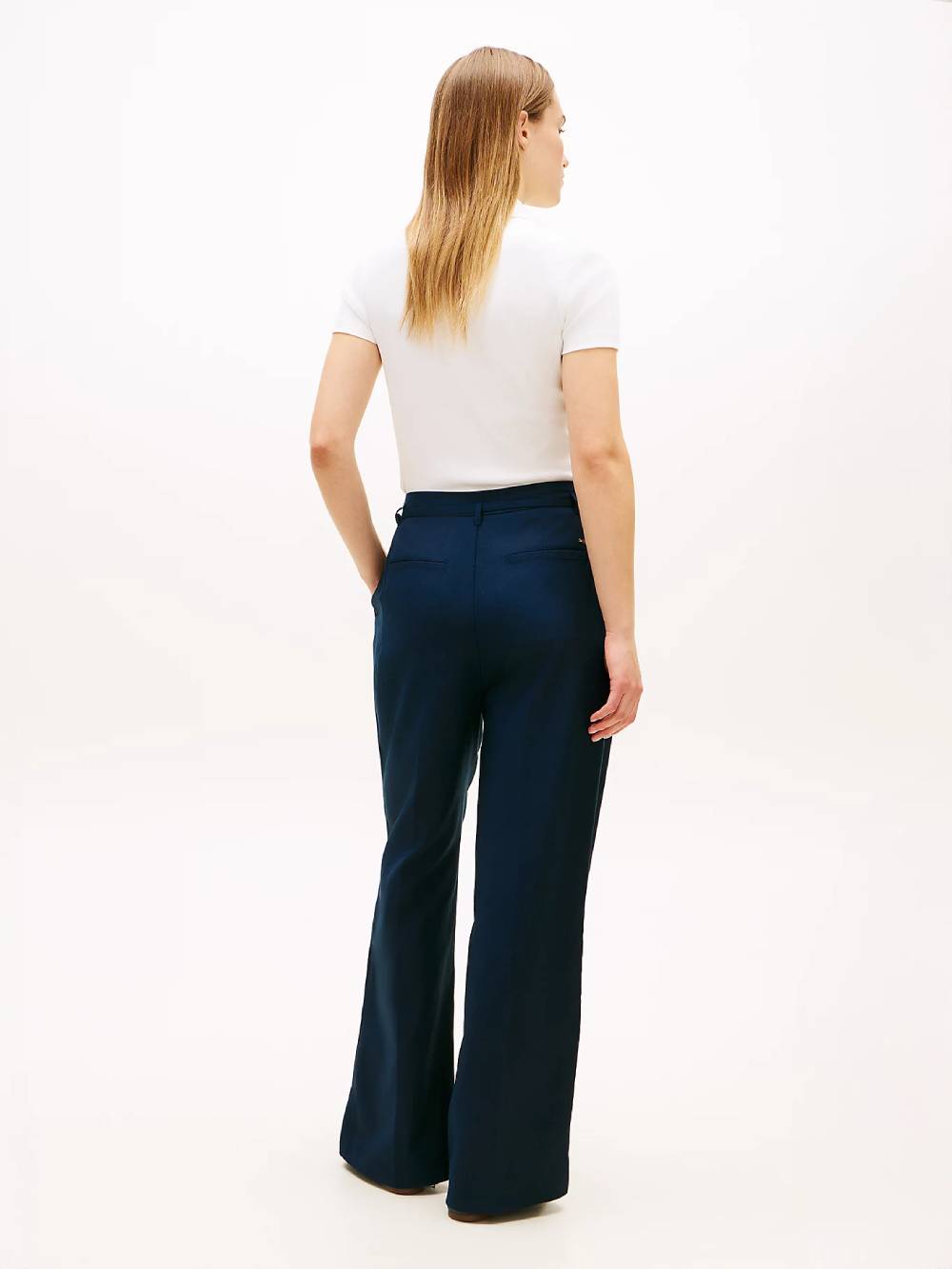 detail Tommy Hilfiger dámske modré nohavice