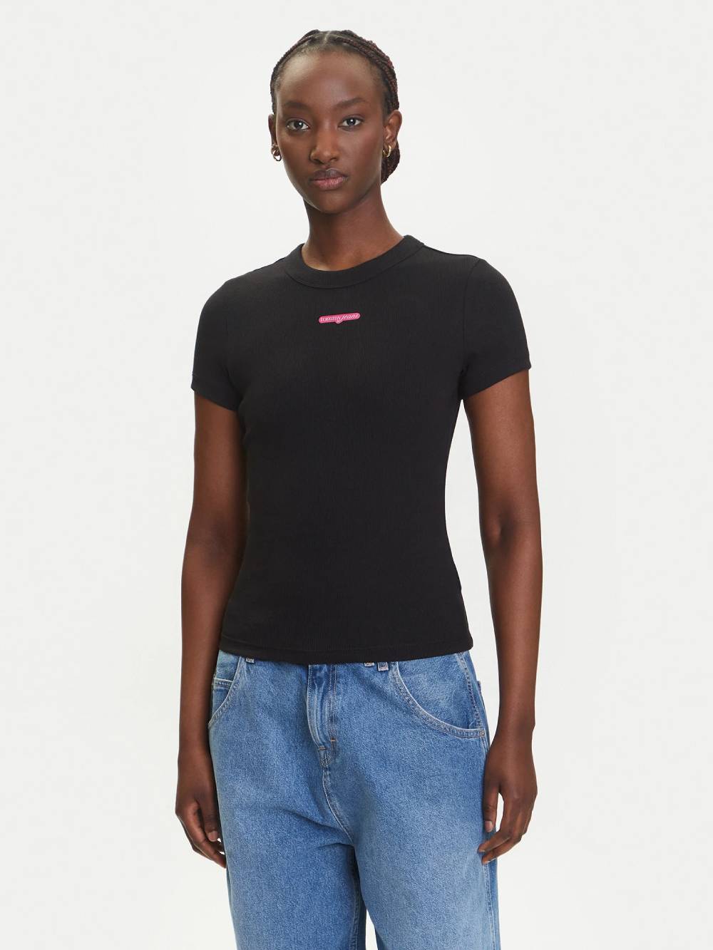 detail TJW SLIM SCRIPT LABEL SS TEE E