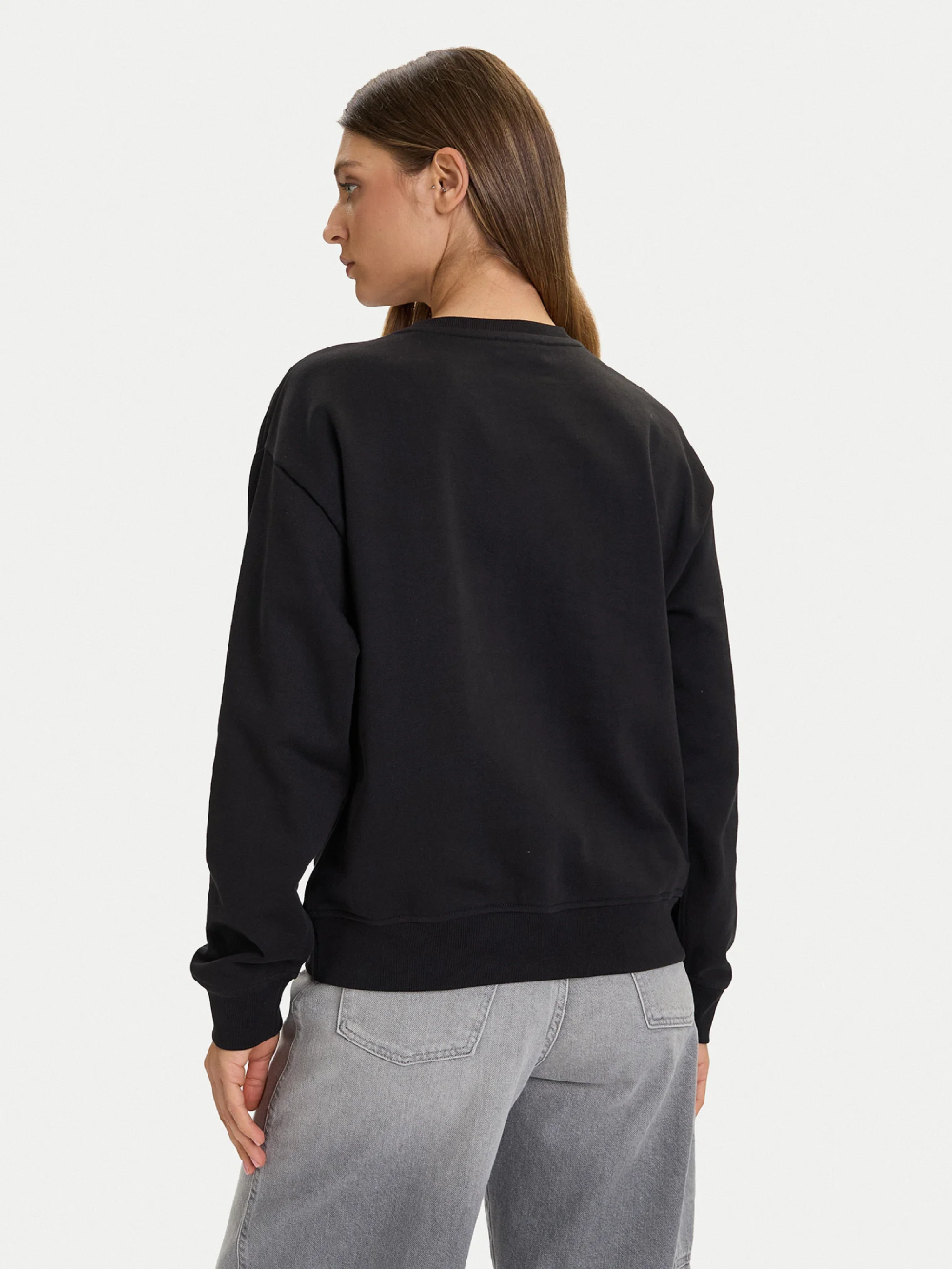 detail Calvin Klein dámska čierna mikina